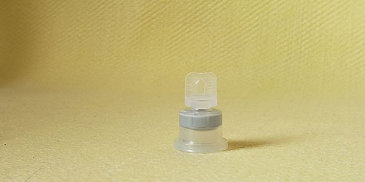 【知識(shí)說(shuō)明】聚丙烯易折式組合蓋的四大性能優(yōu)勢(shì)